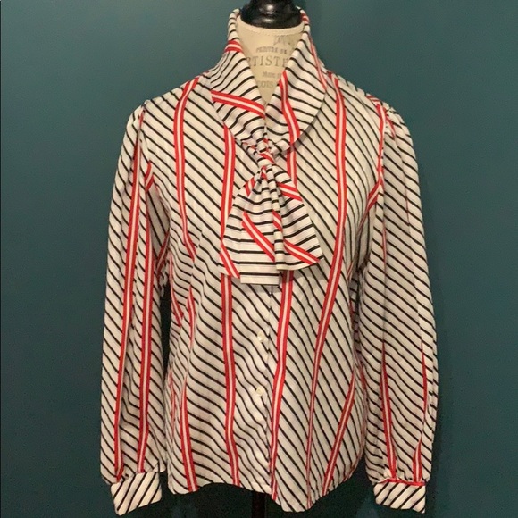 Vintage Tops - VINTAGE STATEMENT BLOUSE